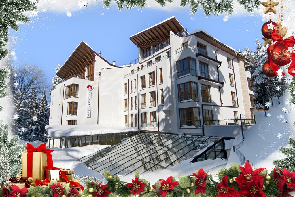 Radina'S Way Hotel Borowez Exterior foto