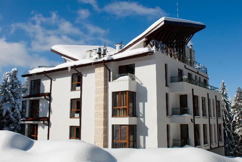 Radina'S Way Hotel Borowez Exterior foto